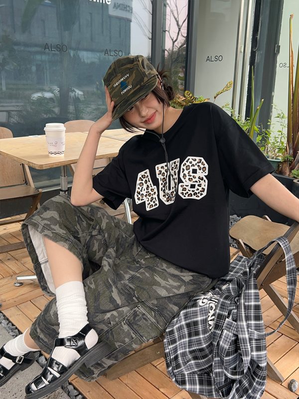 Leopard Print Graphic T-Shirt for Men and Women - Summer Trendy Loose Fit Round Neck Short Sleeve Top, Casual Y2K Style