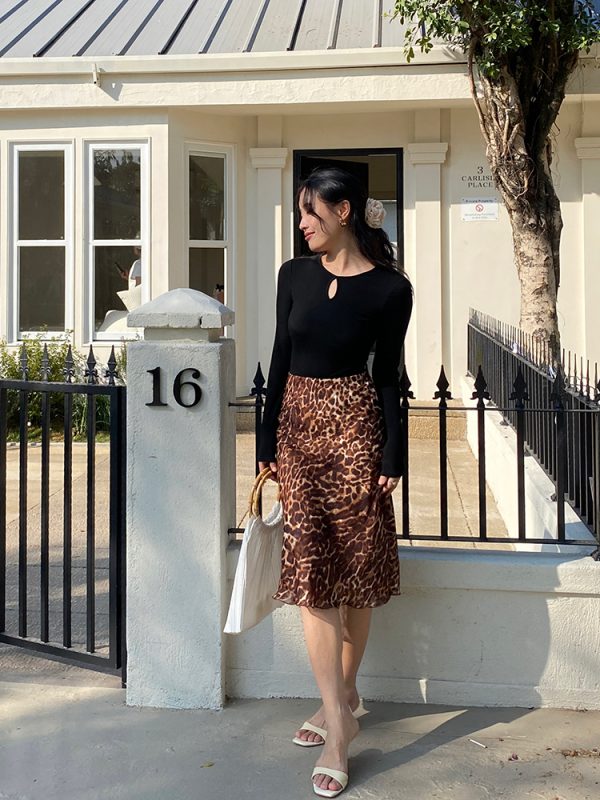 Leopard Print Midi Skirt - Vintage French A-Line, High-Waisted, Slimming Mermaid Style, Trendy 90s Fashion