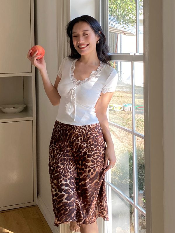 Leopard Print Midi Skirt - Vintage French A-Line, High-Waisted, Slimming Mermaid Style, Trendy 90s Fashion