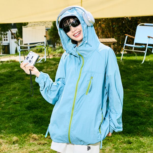 Lightweight Breathable Hooded Sunscreen Top for Men and Women, Ice Silk Summer Style 2025, Cool Fashion Essential
