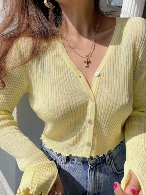 Lightweight Handmade Spring Summer Sun Protection Shirt, Vintage V-Neck Flared Sleeve Slimming Knit Top for Women