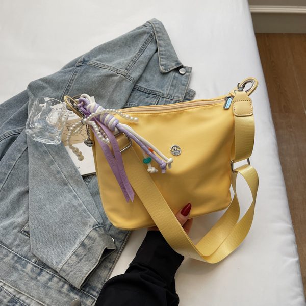 Lightweight Water-Resistant Nylon Bucket Bag - 2025 Spring/Summer Korean Style Dumpling Design, Trendy Women's Fashion Accessory