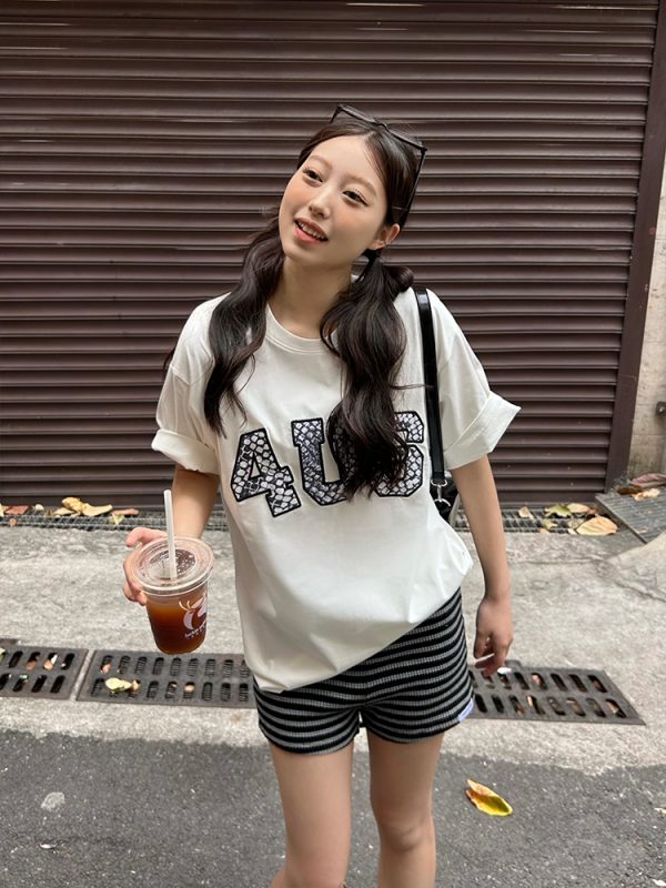 Loose Fit Short Sleeve T-Shirt with Snake Pattern and Embroidered Letters - Spring Summer National Trend for Couples
