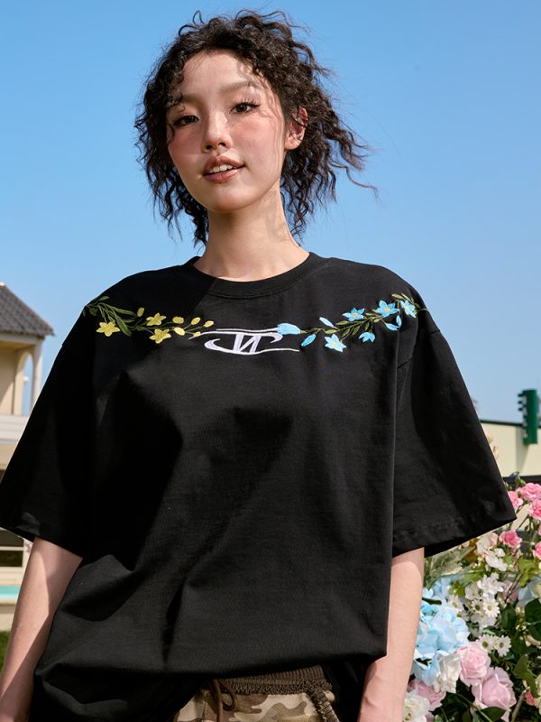 Loose Plus Size Embroidered Short Sleeve T-Shirt - Hip Hop Trendy American Vintage Style for Summer 2025 - Unisex Fashion