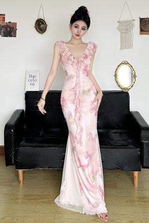 Low-Neck Fitted Butterfly Long Dress with Mesh Splicing for Women - Vacation Style Floral Dress, Y2K Inspired