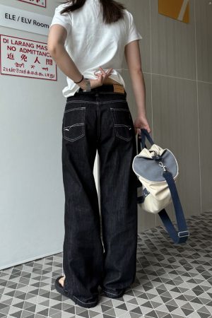 Low-Waist Straight-Leg Wide-Leg Jeans for Women - Trendy Casual High Street Design, Slimming Long Pants for Effortless Style