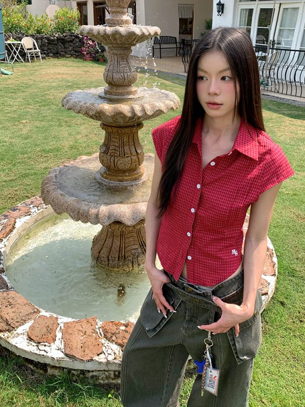 Minimalist American Red Plaid Collared Short Sleeve Shirt for Men and Women, Slim Fit, Spring/Summer Essential, Unisex Fashion