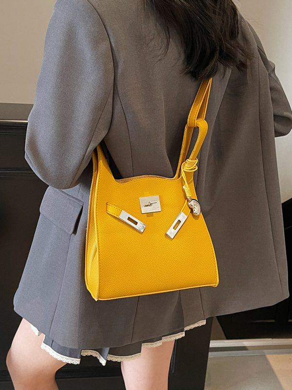 Minimalist Casual Tote Bag for Women â€“ 2025 Summer Trendy Versatile Crossbody Bucket Bag