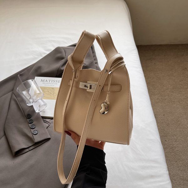 Minimalist Casual Tote Bag for Women â€“ 2025 Summer Trendy Versatile Crossbody Bucket Bag