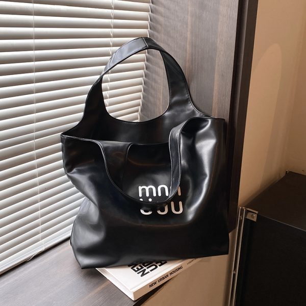 Minimalist Korean Style Tote Bag for Women - Cute Versatile Underarm Shoulder Bag for Summer 2025