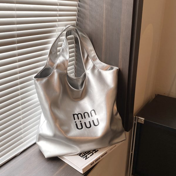 Minimalist Korean Style Tote Bag for Women - Cute Versatile Underarm Shoulder Bag for Summer 2025