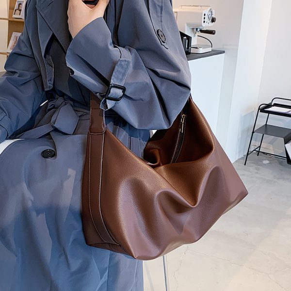 Minimalist Large Capacity Women's Versatile Shoulder Underarm Bag - Trendy Soft Crossbody Bag for 2025 Fashion