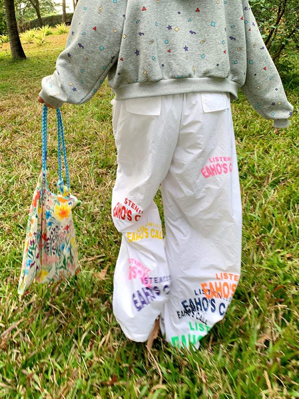 Minimalist Letter Print Drawstring Wide-Leg Pants for Men and Women - Casual Paratrooper Style, Slimming Long Pants