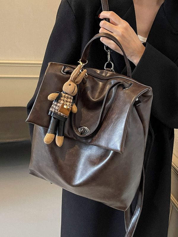 Minimalist Lightweight Backpack for Women - Large Capacity Commuting Tote Bucket Bag for College - Autumn 2025 Fashion