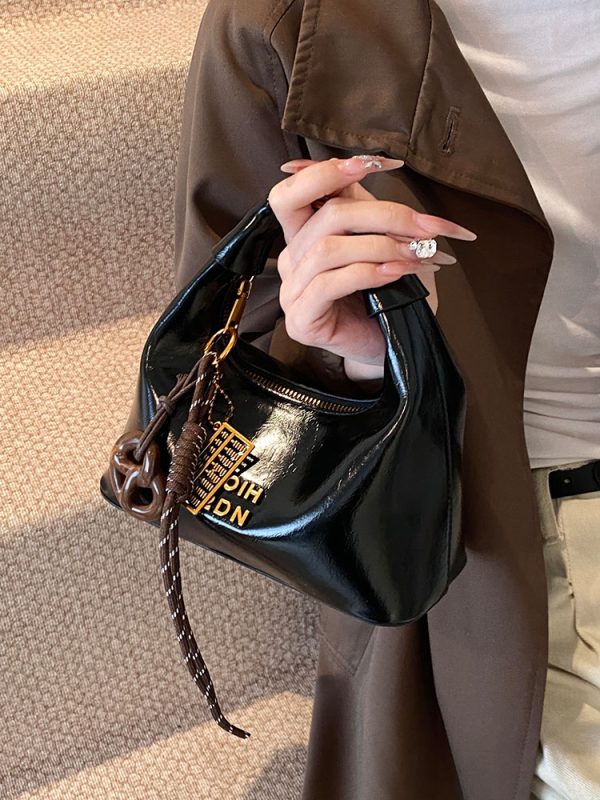 Minimalist Shoulder Bag for Women - 2025 Autumn Winter Korean Style High-End Casual Versatile Crossbody Bag