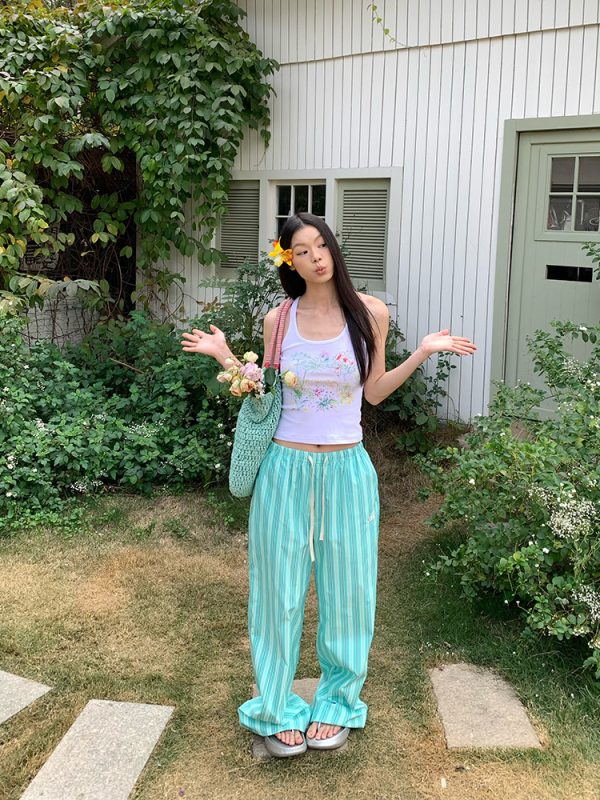 Minimalist Striped Drawstring Wide-Leg Pants for Men and Women, Loose Fit, Versatile and Slimming, Casual 90s Style Trousers