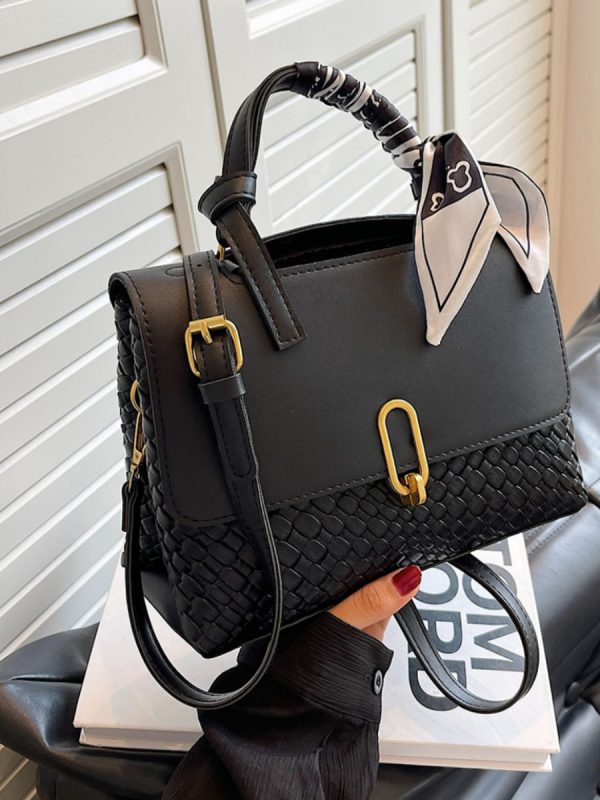 Minimalist Textured Small Square Bag for Women - Trendy Versatile Shoulder Handbag for Autumn and Winter 2025