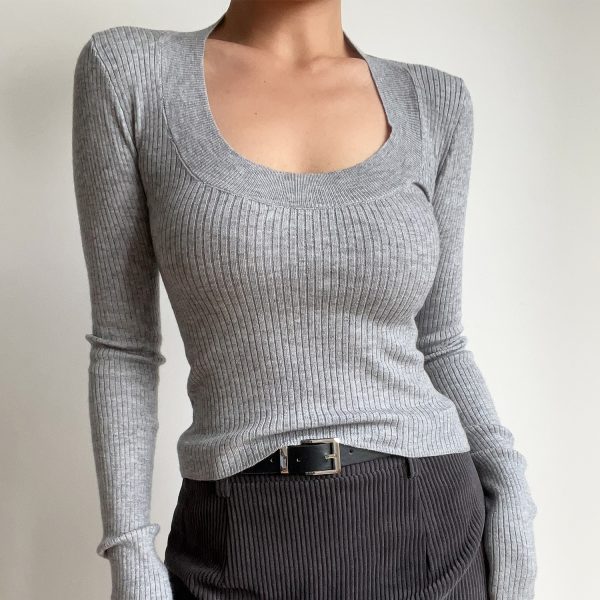 Minimalist U-Neck Slim-Fit Long Sleeve Knit Top - Solid Color Basic Shirt for European and American Style Fashion