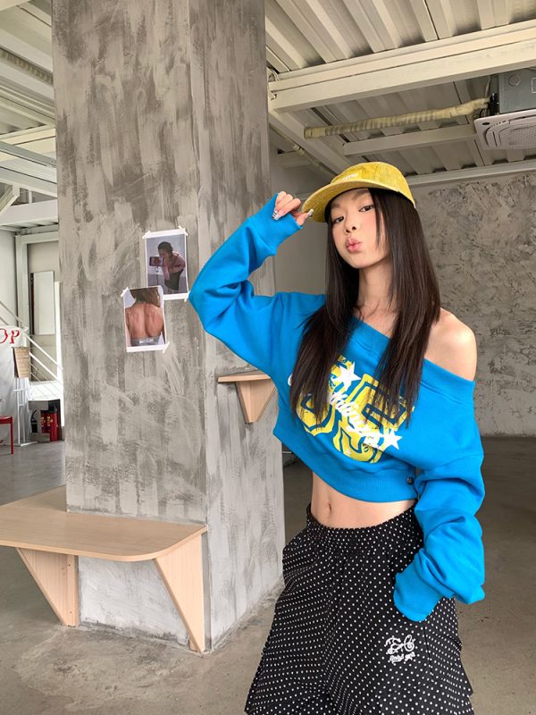 One-Shoulder Korean Style Sweatshirt for Women - Handmade Slimming Soft Long Sleeve Top for Spring and Autumn Fashion