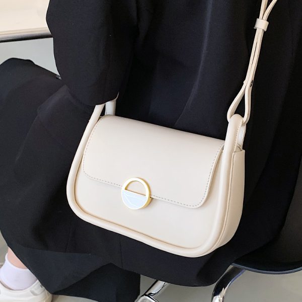 One-Shoulder Underarm Bag for Women - 2025 Spring/Summer Fashion Niche Crossbody Bag, High-End Small Square Design