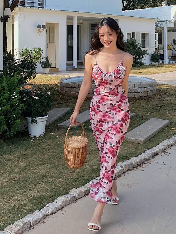 Pink Rose Print Floral Dress with Spaghetti Straps and Fitted Waist - French Style, Perfect for Summer and Y2K Fashion Lovers.