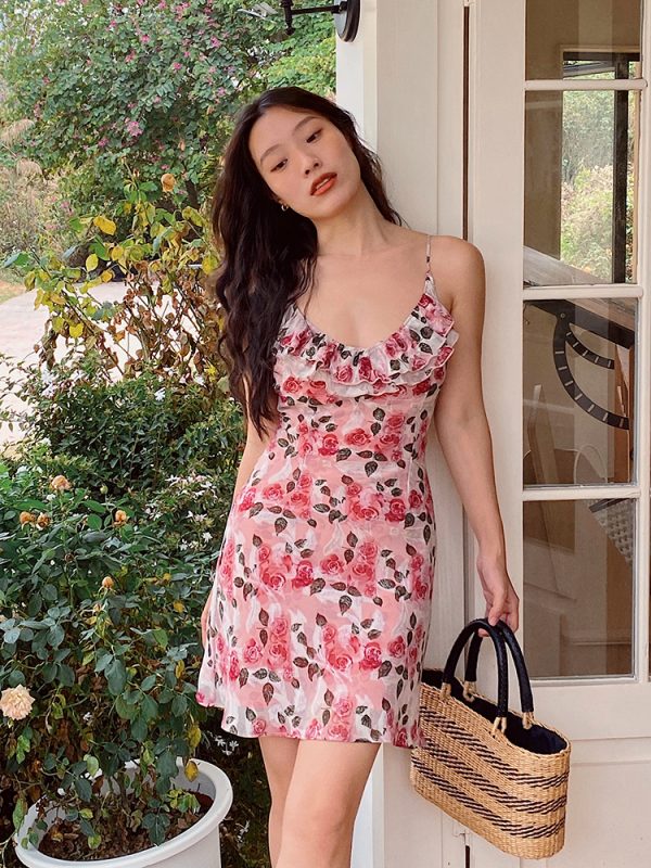 Pink Rose Print Floral Dress with Spaghetti Straps and Fitted Waist - French Style, Perfect for Summer and Y2K Fashion Lovers.