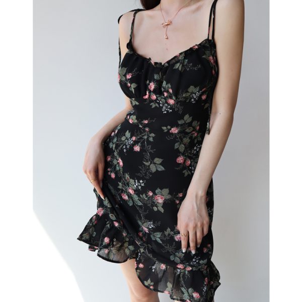Playful Floral V-Neck Slip Dress - French Style High-Waisted Elastic Tie Long Leg Drape for Effortless Y2K Chic