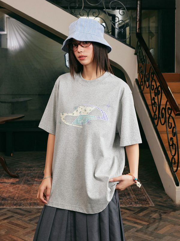 Playful Patchwork Floral Embroidered Loose Short-Sleeve T-Shirt - Energetic National Trend Couple Style, Perfect for Y2K Fashion