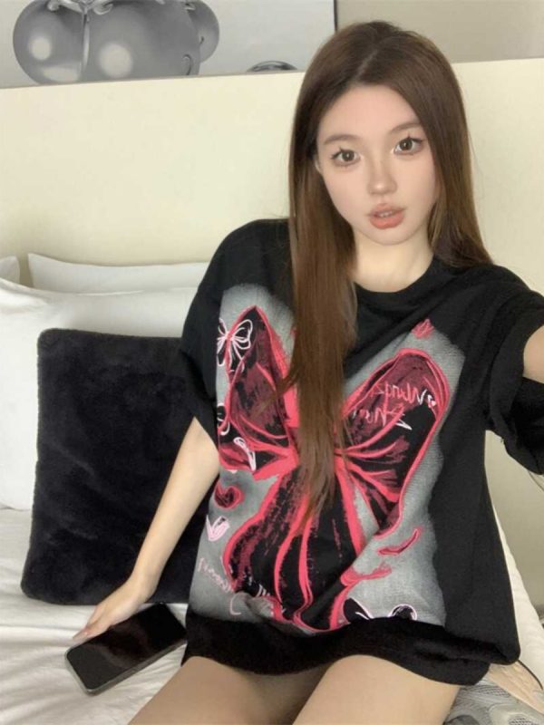 Plus Size American Retro Bow Tie Printed Cotton Short-Sleeve T-Shirt for Women - Loose Mid-Length Casual Style Top