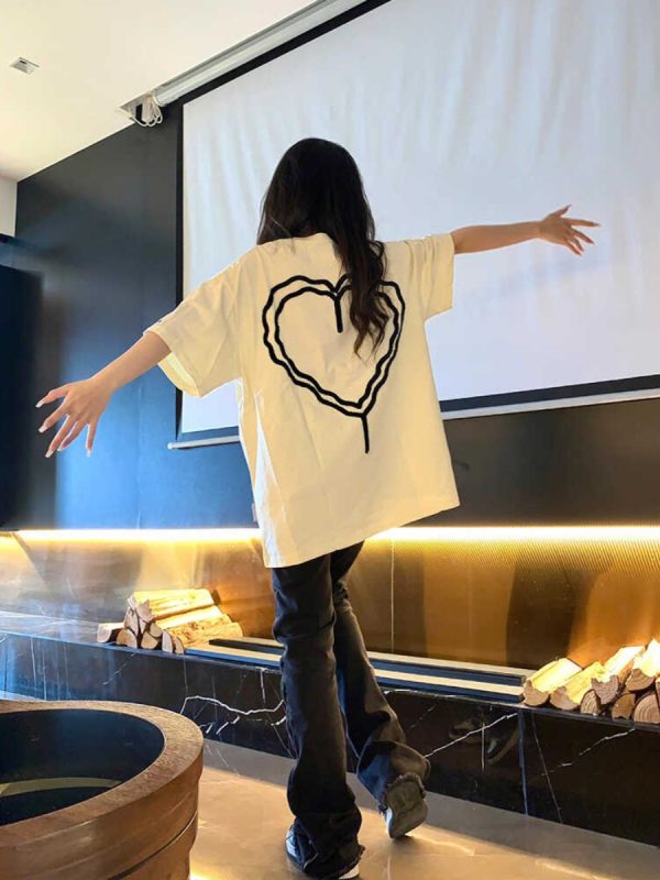 Plus Size American Retro Heart Print Short-Sleeve T-Shirt for Women - Summer Loose Fit Cotton Top