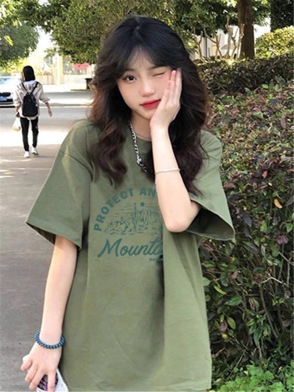 Plus Size Avocado Green Cotton Short Sleeve T-Shirt, Unisex Korean Style Loose Fit Top for Students and Plus-Size Fashion.