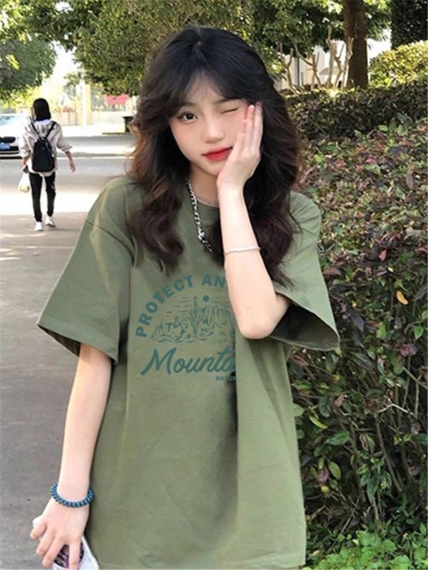 Plus Size Avocado Green Cotton Short Sleeve T-Shirt, Unisex Korean Style Loose Fit Top for Students and Plus-Size Fashion.