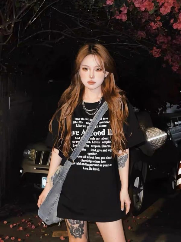 Plus Size Casual Black Cotton Short Sleeve T-Shirt for Women - Spicy Girl American Style Mid-Length Top, Lazy Hong Kong Vibe