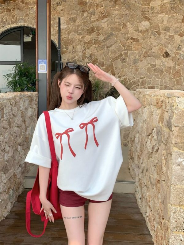 Plus Size Loose White Short-Sleeve T-Shirt for Women with Butterfly Knot Print, Harajuku Style, Casual Cotton Top for Students