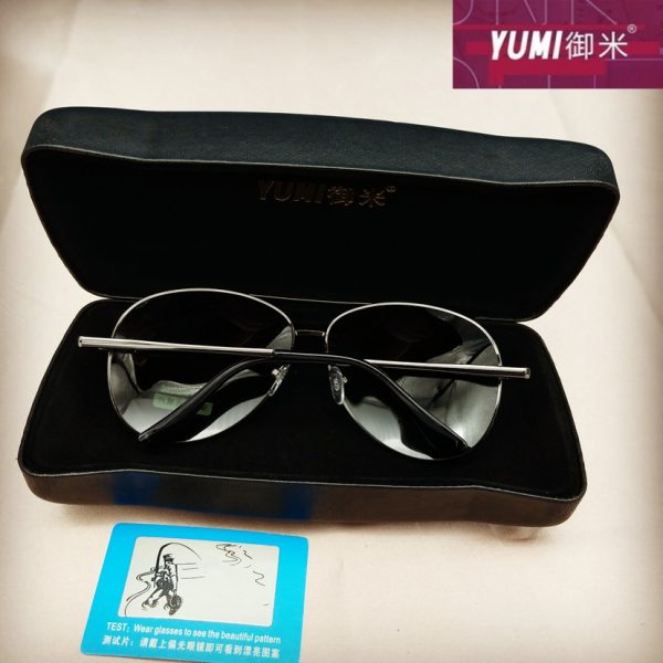 Polarized Sunglasses for Men and Women, Large Frame Driving Glasses, Stylish Frog Design for Ultimate UV Protection