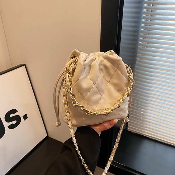 Quilted Bucket Bag for Women - Niche Fashion Chanel-Style Crossbody for Autumn/Winter 2025, Versatile High-End Design