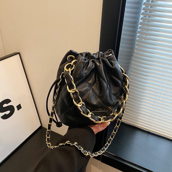 Quilted Bucket Bag for Women - Niche Fashion Chanel-Style Crossbody for Autumn/Winter 2025, Versatile High-End Design