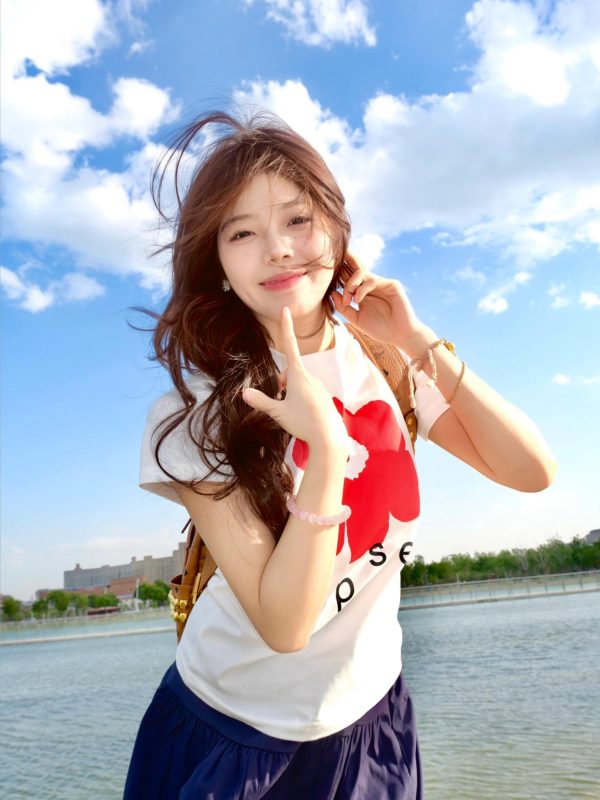 Red Floral Print Slim Fit Short Sleeve T-Shirt for Women - Casual American Style Pure Cotton Summer Top