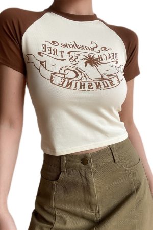 Retro Beach Wave Coconut Tree Color-Blocked Short Sleeve Raglan T-Shirt for Women - 90s Inspired Casual Top