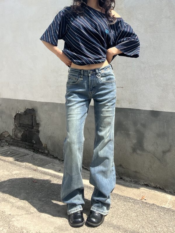 Retro Blue Low-Waist Slim Fit Jeans for Women - Vintage Embroidered American Style, Spring 2025 Fashion