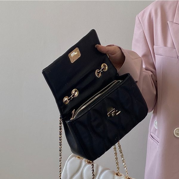 Retro Chain Bag for Women - Versatile Spring/Summer Shoulder & Crossbody Small Bag - 2025 Niche Design