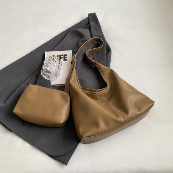 Retro Commuter Underarm Bag for Women - 2025 Autumn Winter Versatile Tote Shoulder Bag with High-End Feel
