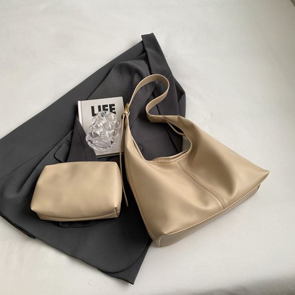Retro Commuter Underarm Bag for Women - 2025 Autumn Winter Versatile Tote Shoulder Bag with High-End Feel