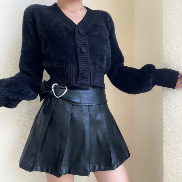 Retro Cute V-Neck Big Button High Waist Short Solid Color Faux Mink Plush Lantern Sleeve Knit Cardigan for Y2K Style Fashion
