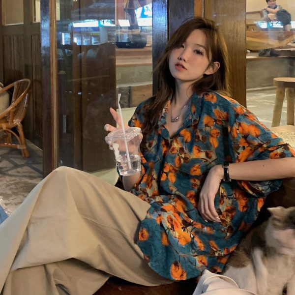 Retro Floral Loose Short Sleeve Shirt for Women - Summer Hawaiian Beach Top, Casual Vacation Style