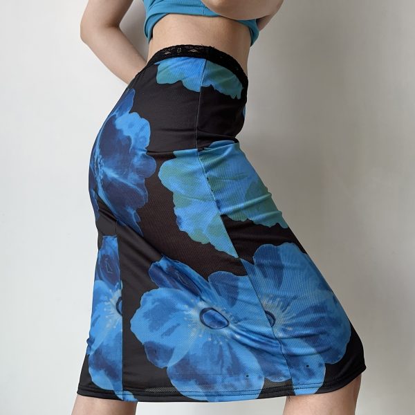 Retro Floral Printed Pencil Skirt with Lace Trim - European American Style Short Skirt for a Chic 90s Inspired Look
