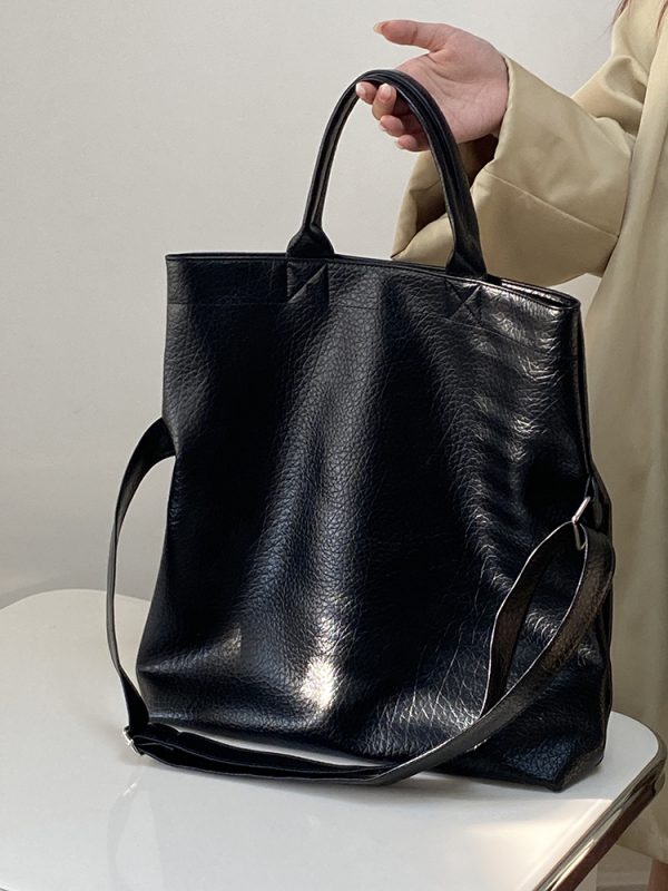 Retro Handheld Large Capacity Tote Bag for Women - Stylish Commuting Shoulder Crossbody Bag - 2025 Niche Design