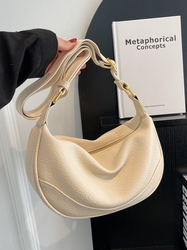Retro High-End Fashion Small Saddle Bag for Women - Minimalist Casual Shoulder Bag for Autumn & Winter 2025, Trendy Versatile Design