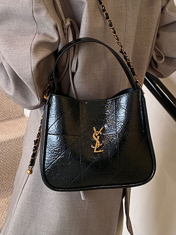 Retro High-End Oil Wax Leather Bucket Bag for Women - Trendy Versatile Shoulder Bag for Winter 2025 Fashion