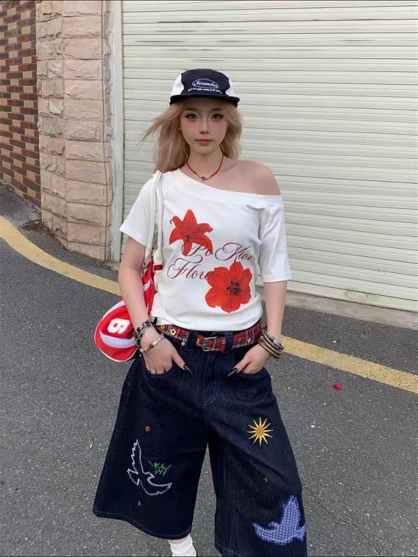 Retro Off-Shoulder Floral Print Short Sleeve T-Shirt for Women - Summer Sweet & Spicy Slim-Fit Top, American Street Style